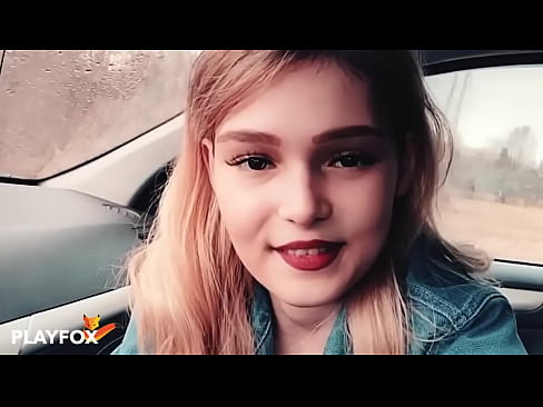 ❤️ Garota sexy chupa alegremente no cartão de desconto Porno vídeo em nós ☑