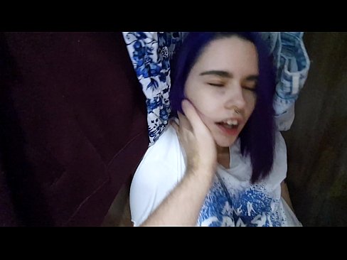 ❤️ Encontrei minha irmã no armário e ajudei-a a se ejacular. Porno vídeo em nós ☑